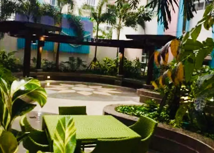 We Vibe, 101 Newport Blvd Near The Airport Naia 3 Manila